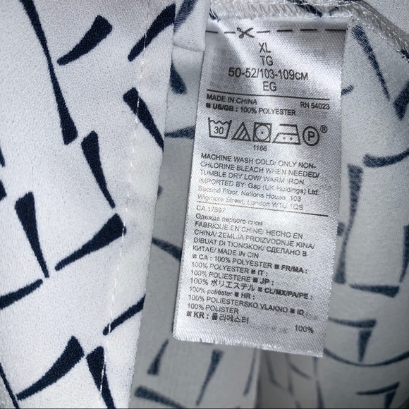 Set of 2 Banana Republic Cami size xl - Picture 4 of 6